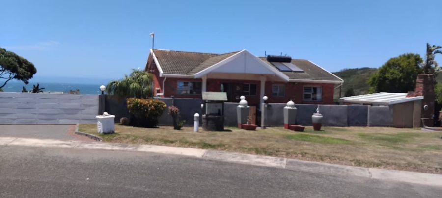 3 Bedroom Property for Sale in Kaysers Beach Eastern Cape